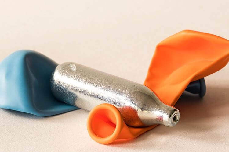 Les nouveaux produits de synthèse : un réel danger pour ta santé - Heyme