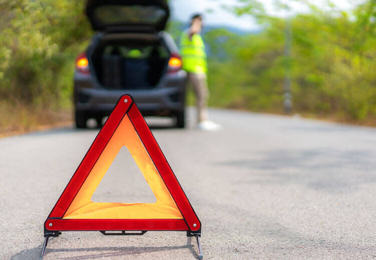 Panne sur l’autoroute : que dois-je faire ? - Heyme